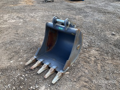 Strickland 730 mm Digging Cazo para excavadora - Fits Hyundai R80