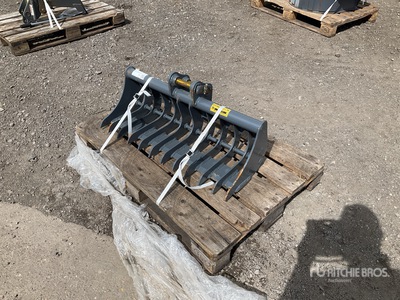Strickland 900 mm Rake Cazo para excavadora - Fits Kubota KX15 (Unused)