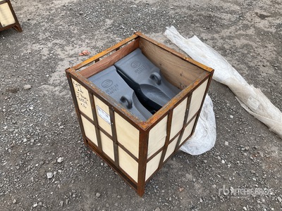 Quantity of (6) Strickland Excavator Bucket Tooth Varios, accesorio para excavadora - Fits Cat J700 (Unused)