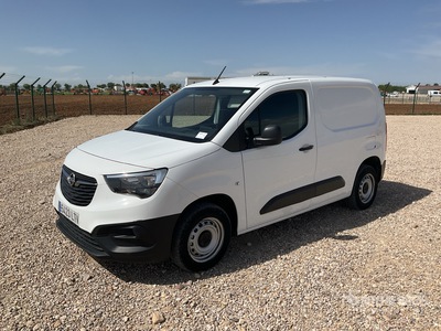 2021 Opel Combo Cargo Van