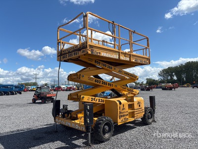 2006 Haulotte H12SX 4x4 Diesel Elevador de tijera