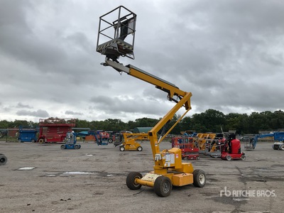 2015 Nifty-Lift HR12NDE 2WD Hybrid Articulating Boom Lift