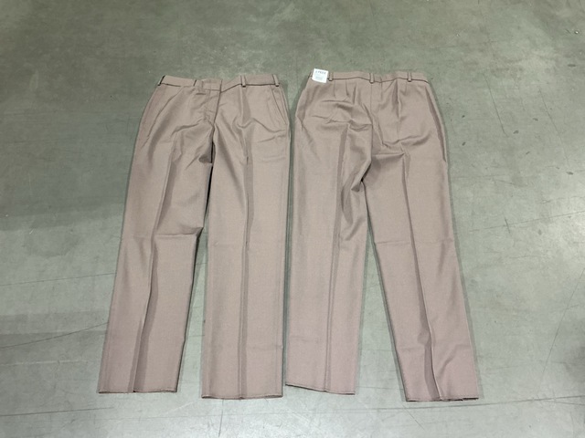 (475) Pairs of Women&rsquo;s Slacks