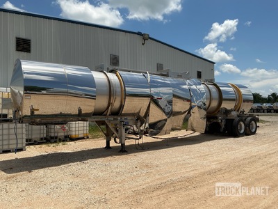 2022 Tremcar 7000 gal T/A Chemical مقطورة صهاريج