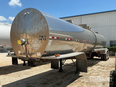 2023 Polar 7000 gal T/A Chemical مقطورة صهاريج