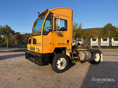 2020 Autocar XSpotter 4x2 Spotter Truck