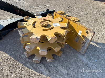 2023 Rockland CW-24 35 in Q/C Rueda de compactacion para excavadora - Fits Cat 325