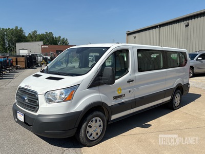 2017 Ford Transit XLT 14 Furgoneta de pasajeros
