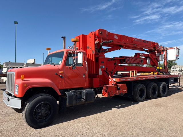 Paxton Mitchell Company Snooper Mark IV 600 lb Knuckle Boom on 1990 International 2574 6x4 Bridge Inspection Truck Paxton Mitchell Company Snooper Mark IV 600 lb Knuckle Boom on 1990 International 2574 6x4 Bridge Inspection Truck