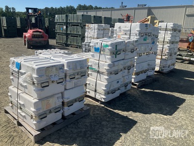 (26) Assorted Shipping & Storage Cases