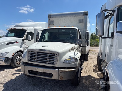 2019 Freightliner M2106 4x2 Autocarro furgonato