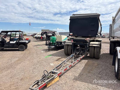 2016 Rogue T/A Turntable Transfer Trailer