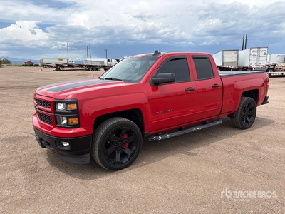2015 Chevrolet Silverado 1500 4x4 Extended Cab Pickup