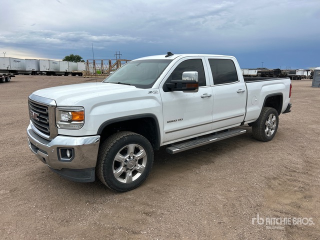 2017 GMC Sierra 2500HD SLT 4x4 Crew Cab Pickup