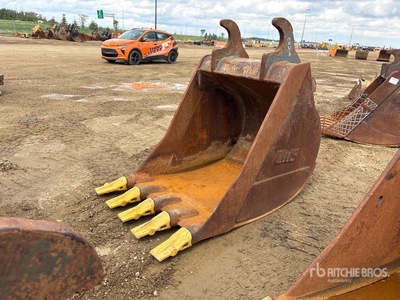 CWS 37 in Q/C Digging Excavator Bucket - Fits WBM 250