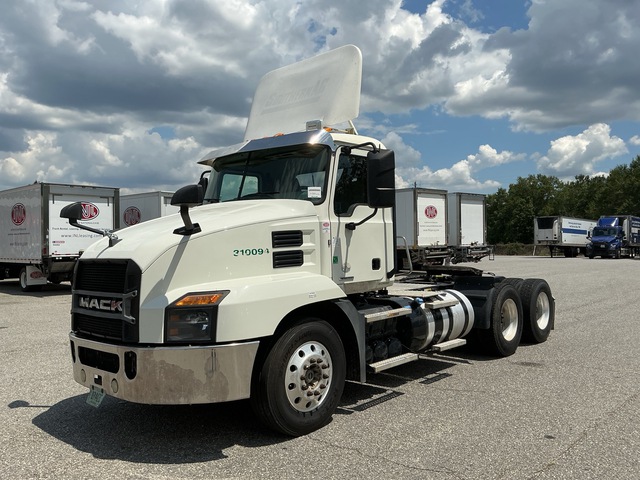 2020 Mack Anthem 6x4 T/A Day Cab Truck Tractor