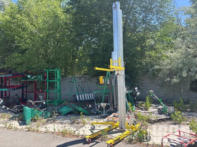 2023 Sumner 2124 Material Hoist