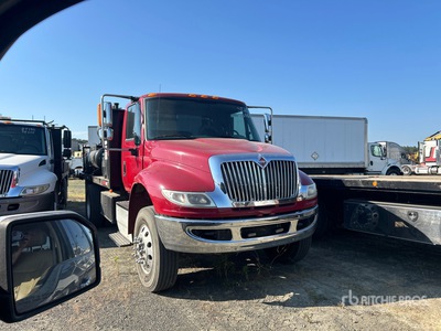 2016 International 4300 4x2 Fuel and Lube Truck