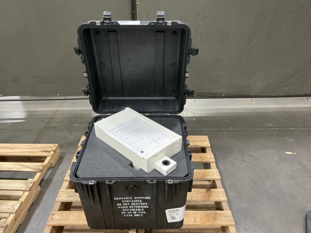 Edgewood Chemical 5-15-30818 Chemical Vapor Sampling Unit w/Storage Case