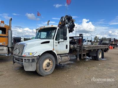 2007 Hiab 200-C3 7000 kg Knuckle Boom on 2007 International Durastar 4300 4x2 Camión Grúa (Inoperable)