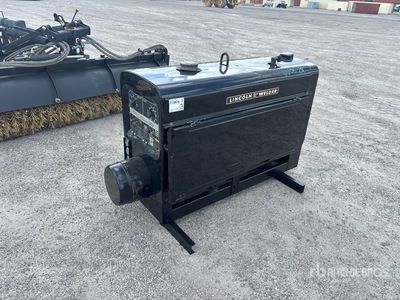 Lincoln SA300-TMD27 225 A Skid-Mounted Multi-Process Engine Driven Welder
