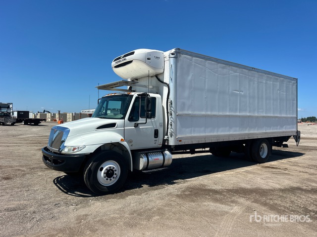 2019 International 4300 4x2 Refrigerated Truck