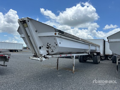2012 CPS 38 ft T/A Frameless Remolque banera