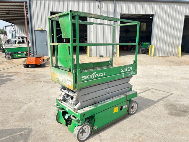 2013 Skyjack SJIII-3219 Electric Scissor Lift