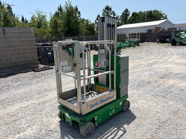 2016 Genie GR-20 Vertical Mast Lift 2016 Genie GR-20 Vertical Mast Lift