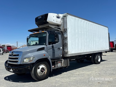 2017 Hino 338 4x2 Camions réfrigérés