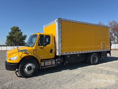 2017 Freightliner M2 106 4x2 Camion de combustible y lubricacion