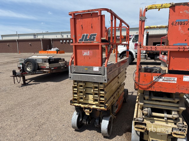 2004 JLG 2630ES Electric Scissor Lift