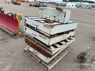 Quantity of (5) Tool Box