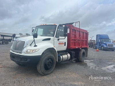2017 International 4400 4x2 S/A-kiepwagen