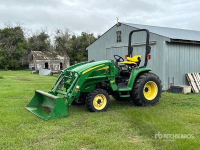 2009 John Deere 3320 4WD Utility Tractor