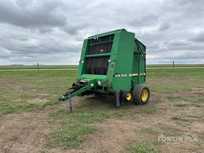 John Deere 535 Rundballenpresse