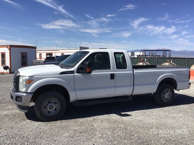 2013 Ford F-250 XL 4x4 Extended Cab Pickup