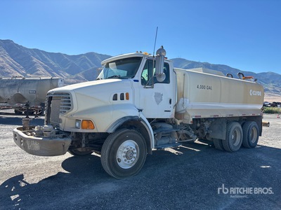 2005 Sterling LT9500 4000 Gal 6x4 Camion cisterna de agua