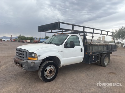 1999 Ford F-450 4x2 Flatbed Truck