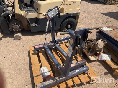 (2) Hein-Werner 5/8 Ton Engine Stands