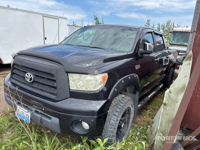 5TBDV581X8S500892 Toyota Tundra Photo 1