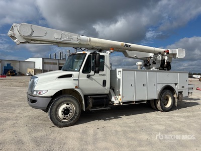 Altec AM855 55 ft on 2008 International 4300 4x2 Bucket Truck