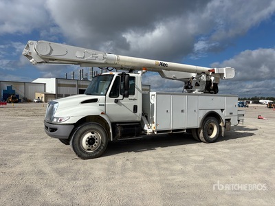 Altec AM855 55 ft on 2008 International 4300 4x2 高所作業車