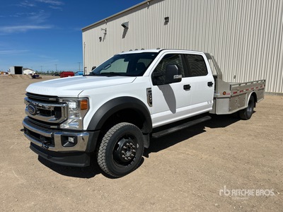 2022 Ford F-550 XLT 4x4 Crew Cab Camion à Plateau