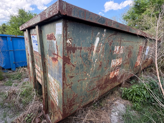 20 ft 6 in 30 cyd Roll-Off Container