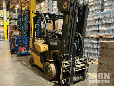 Yale GLC080VXNGSQ094 4950 lb Cushion Tire Forklift (Inoperable)