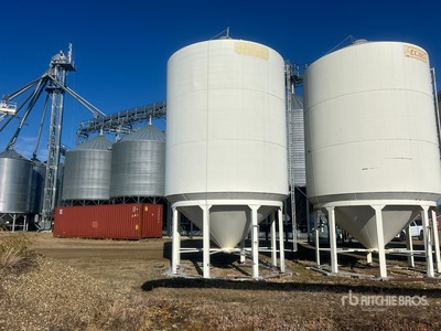 Echo Smooth Wall Hopper Grain Bin