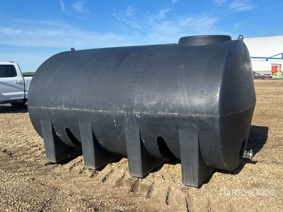 Enduraplas 2500 gal Poly Water Tank