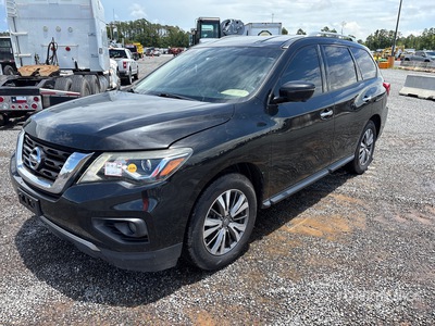 2018 Nissan Pathfinder 2WD SUV