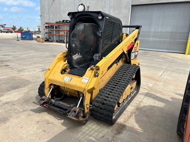 2017 Cat 299D2 Two-Speed High Flow XPS Compact Track Loader (Inoperable)
